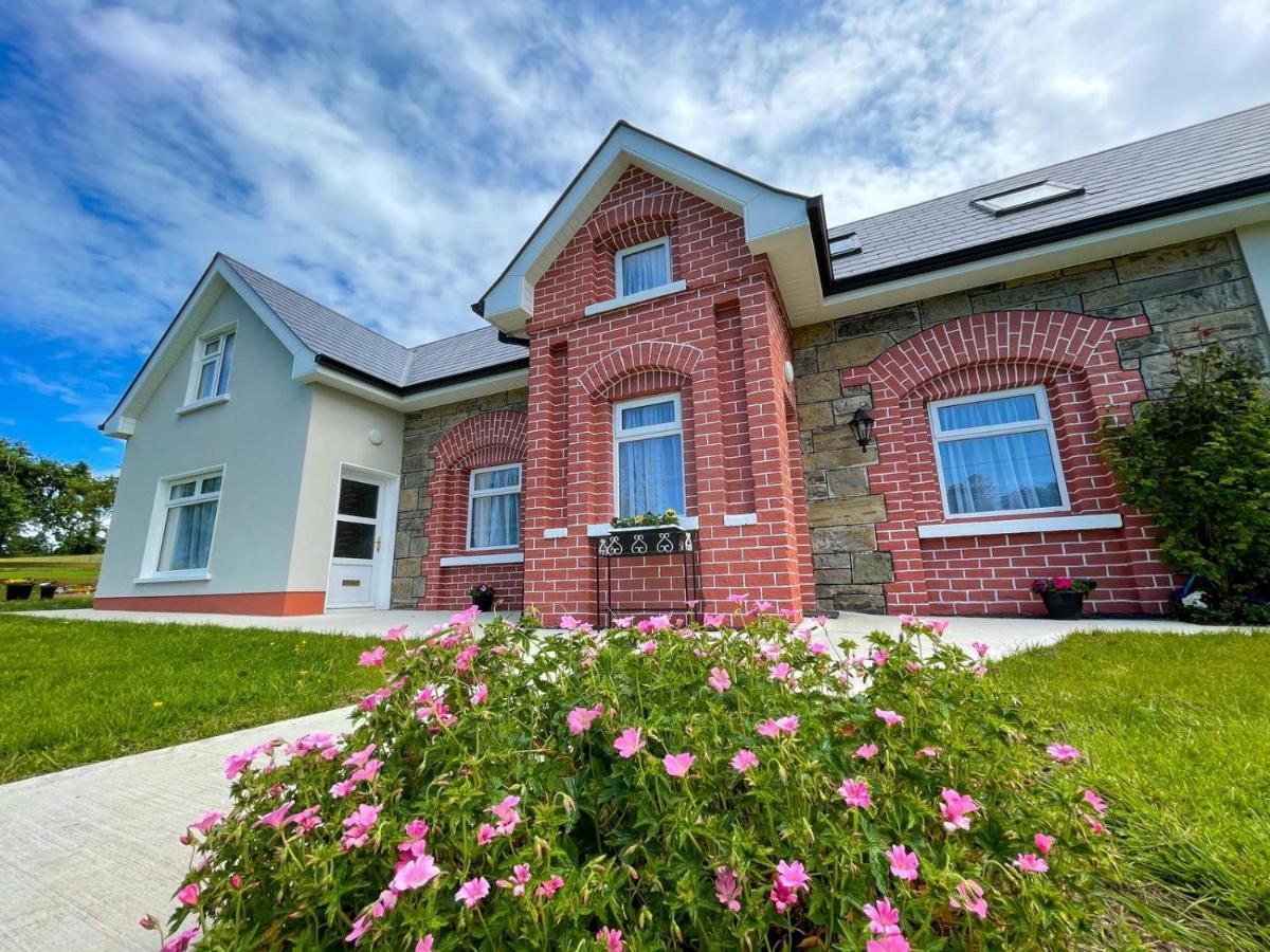 Drumlanaught Cottage Farnham Cavan Exterior photo